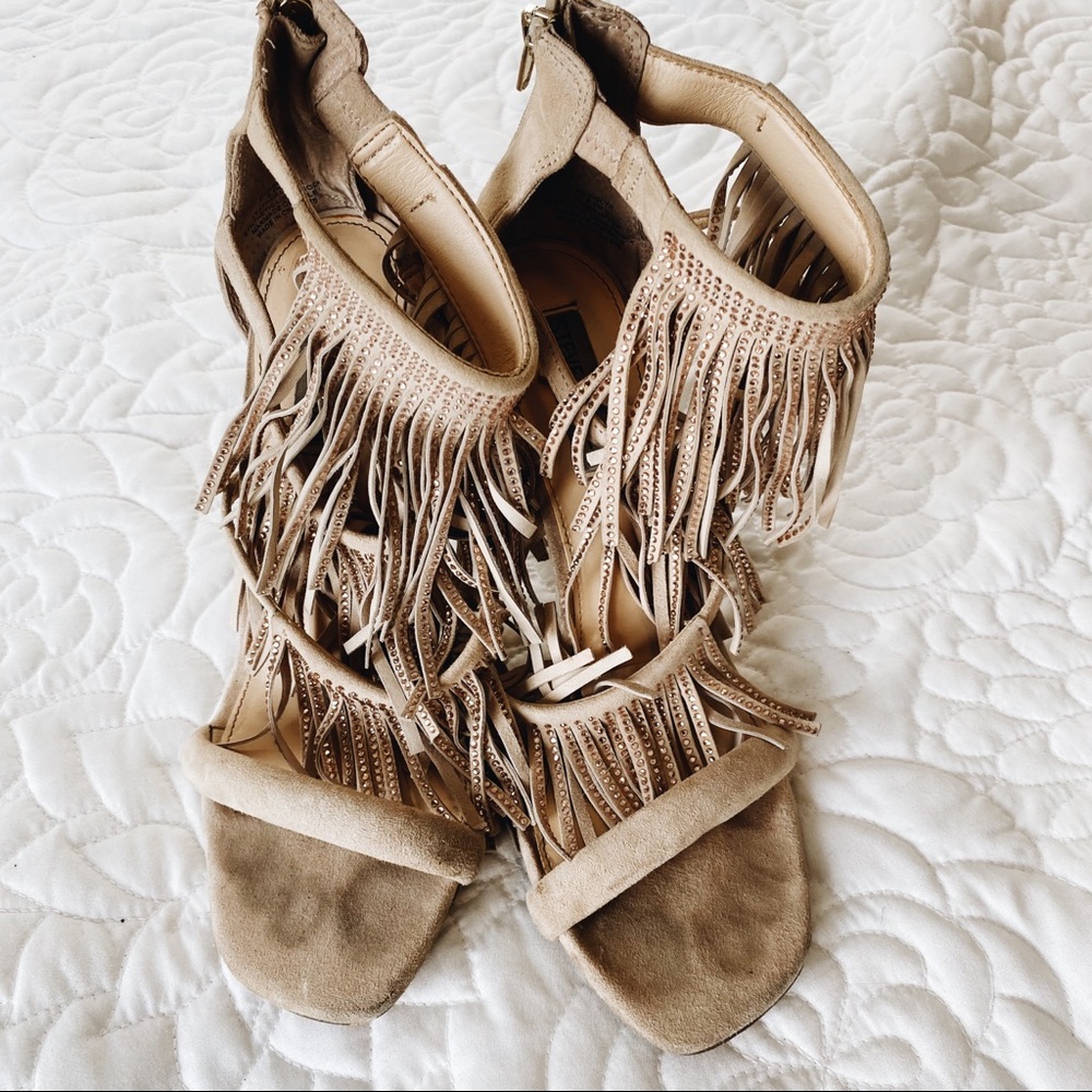 STEVE MADDEN HEELS